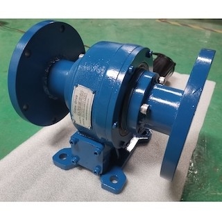 Ổ đĩa quay dọc tự khóa IP66
