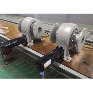 Trang chủ Bộ theo dõi năng lượng mặt trời nhỏ Ổ đĩa quay 60kNm Mô-men xoắn giữ