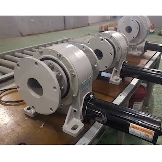 8 &quot;Trục đơn Hộp số truyền động tự khóa CSP 8kNm Mô-men xoắn đầu ra định mức